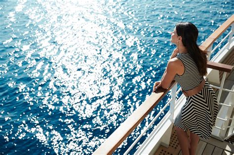 10 Best Singles Cruises For Over 40